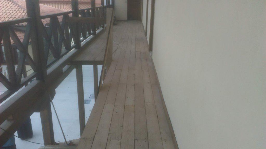 Τρίψιμο - Γυάλισμα Πατώματος στη Χαλκιδική