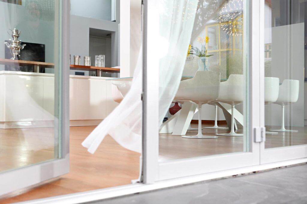 φροντίζω για τον καλό αερισμό των χώρων