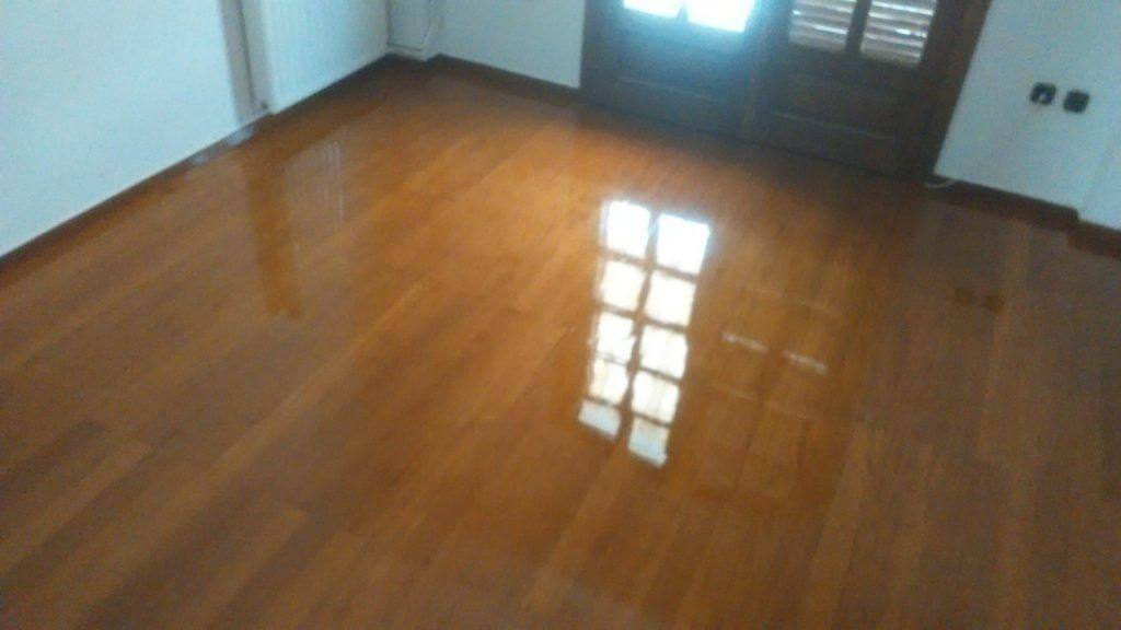 Φρεσκάρισμα Καρφωτού Πατώματος στα Κωνσταντινουπολήτικα (πριν & μετά)