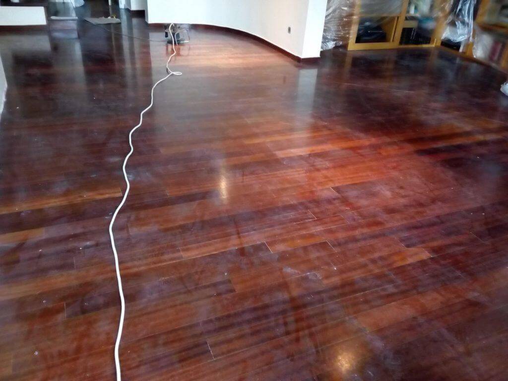 Τρίψιμο - Γυάλισμα Πατώματος Ιρόκο Θεσσαλονίκη